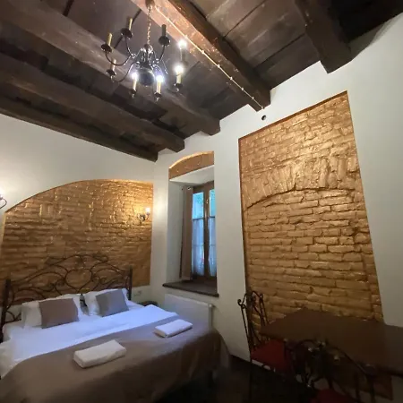 Apartment в центрі на вулиці лесі українка 19 *
