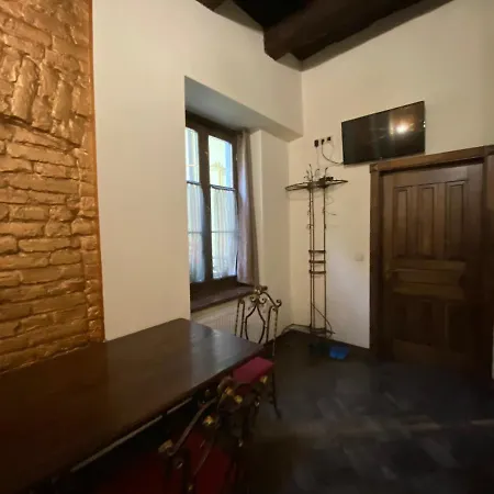Apartment в центрі на вулиці лесі українка 19