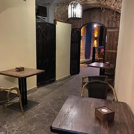 в центрі на вулиці лесі українка 19 * Lviv