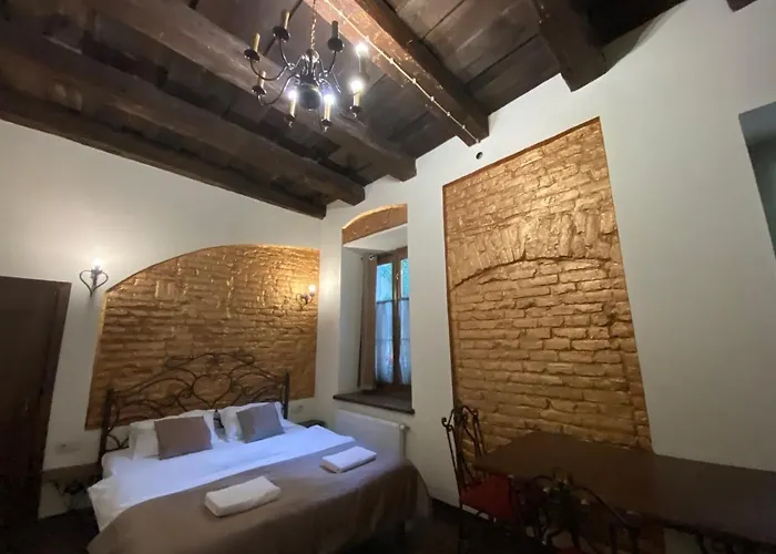 Apartamento в центрі на вулиці лесі українка 19 *