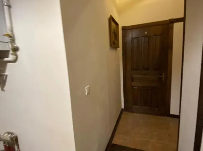 Apartamento в центрі на вулиці лесі українка 19 *