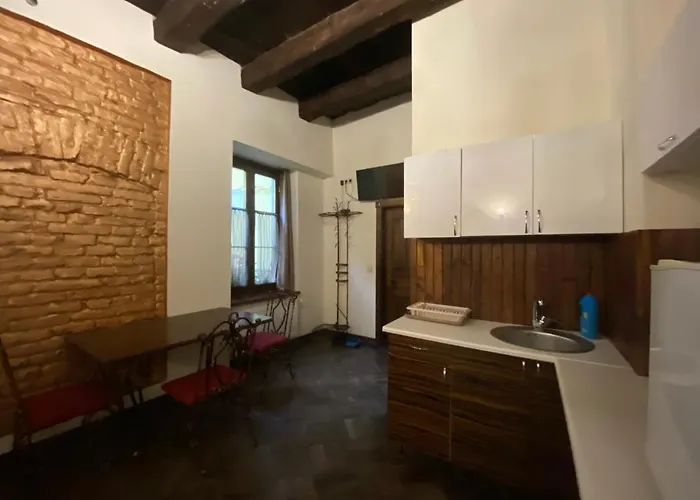 в центрі на вулиці лесі українка 19 * Leópolis