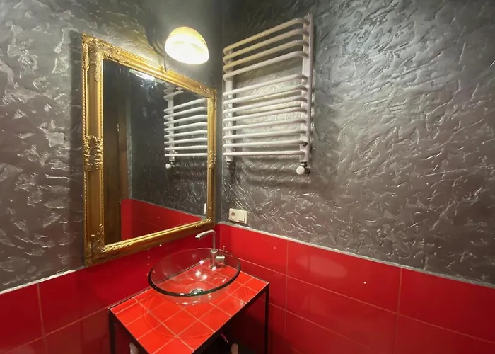 Apartamento в центрі на вулиці лесі українка 19 *