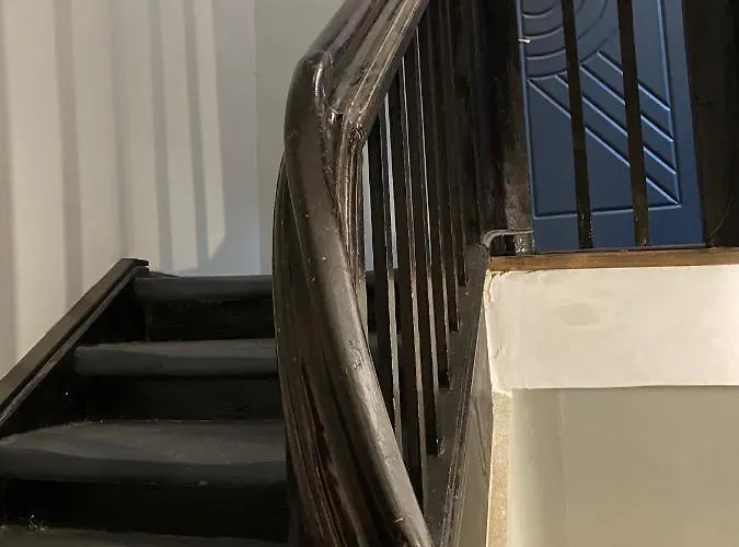 в центрі на вулиці лесі українка 19 * לבוב