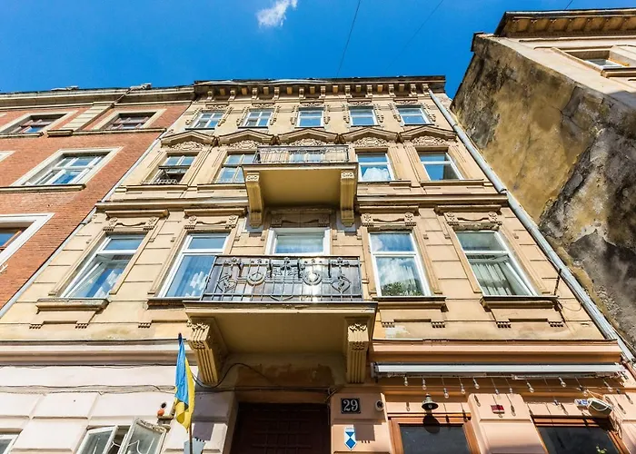 Apartamento в центрі на вулиці лесі українка 19 *
